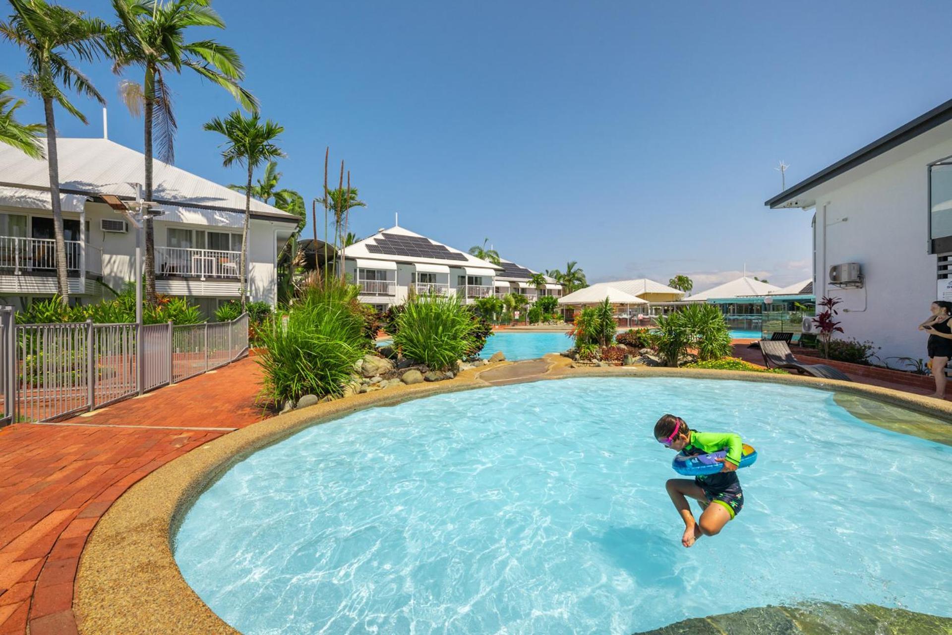 The Resort At Dolphin Heads Mackay Exteriér fotografie